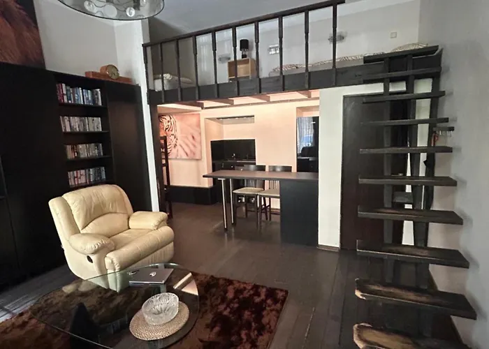 Bostona Flat